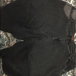 Plus size denim capris